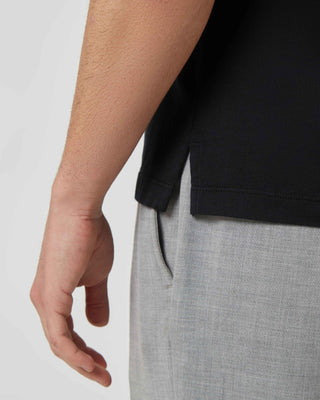 Cotton V-Neck T-Shirt <tc>Giza</tc>